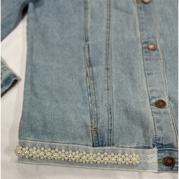 BoomBoom Jeans Denim Jacket Women’s Size Large Light Wash Button Up - Picture 5 of 11